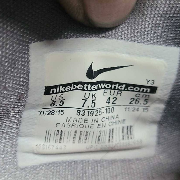 Mens Nike Air LeBron 13 lows 'Metallic Silver' - Picture 6 of 9